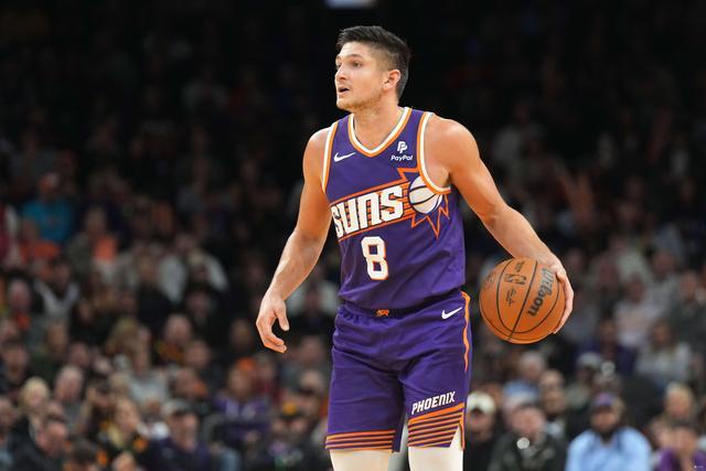 凯尔特人正式签约锋线新秀，米切尔决定踏入NBA赛场